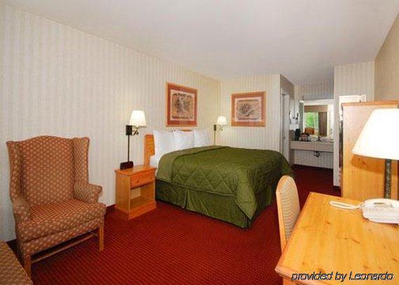 Quality Inn Half Moon Bay - Miramar Beach Экстерьер фото